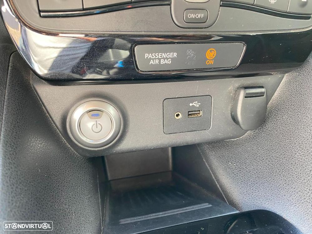 Nissan Leaf N-Connecta - 25
