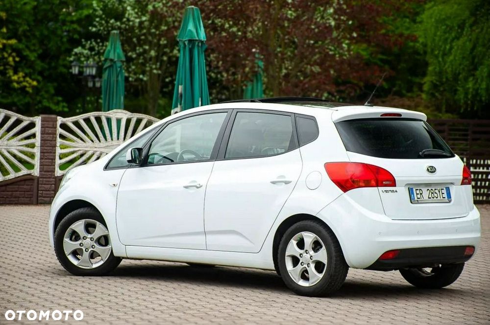 Kia Venga 1.4 S - 13