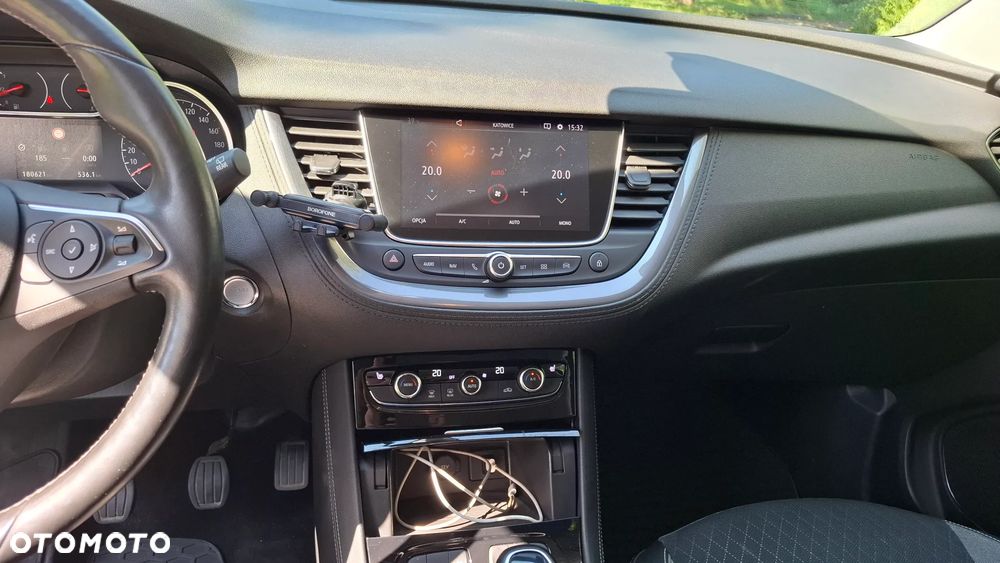 Opel Grandland X 1.2 T Elite S&S - 10