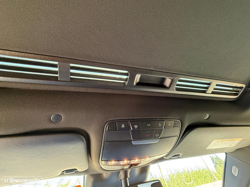 Mercedes-Benz EQC - 19