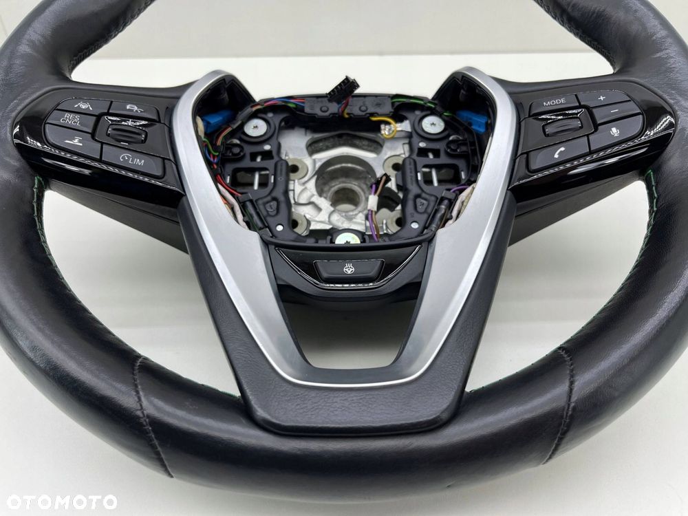 BMW5 G30 ALPINA D5 S ALLRAD KIEROWNICA MULTIFUNKCJA ŁOPATKI ASYSTENT GRZANA - 3