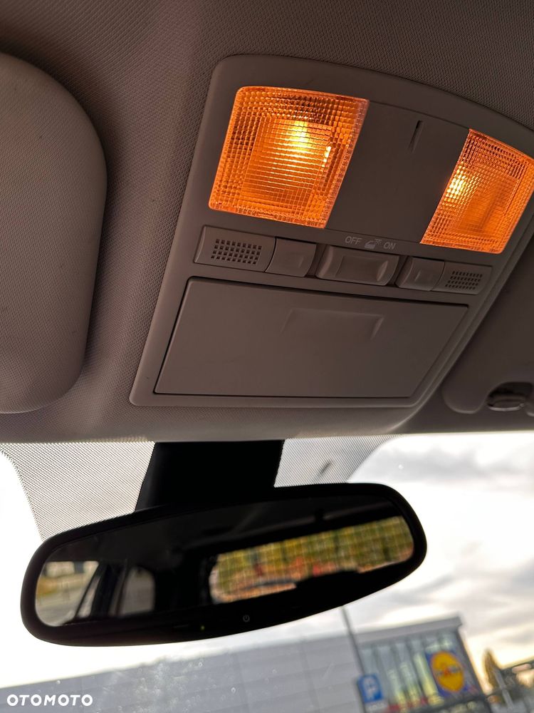 Mazda 6 Sport Kombi 1.8 Exclusive - 11