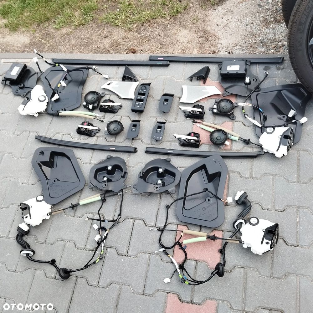 Belka Mazda 3BP CX30 2019-2024 częsci - 22