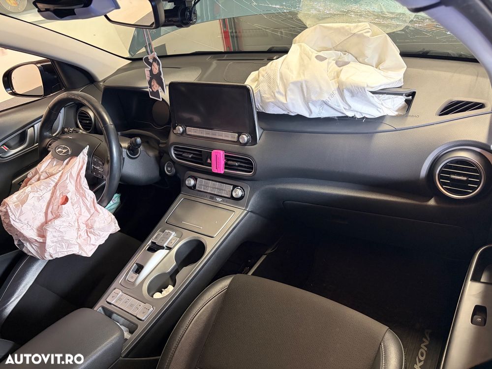 Hyundai KONA 204CP Highway + Navi - 3