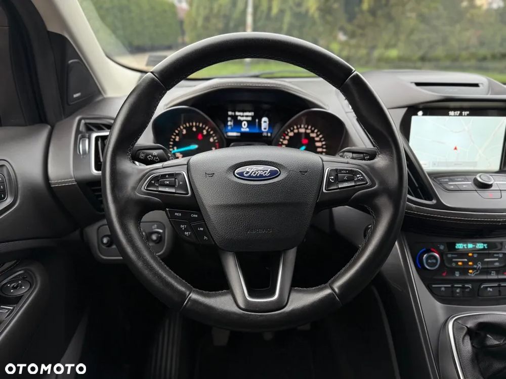 Ford Kuga 1.5 EcoBoost 2x4 Vignale - 20