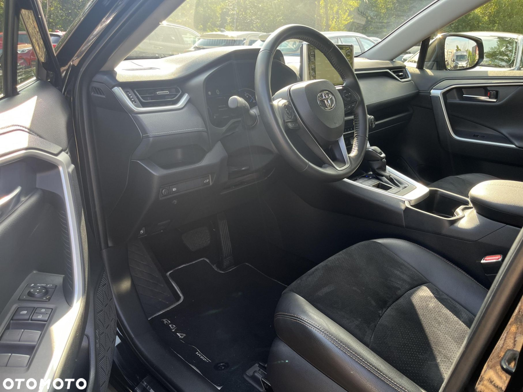 Toyota RAV4 2.5 Hybrid Comfort 4x2 - 9