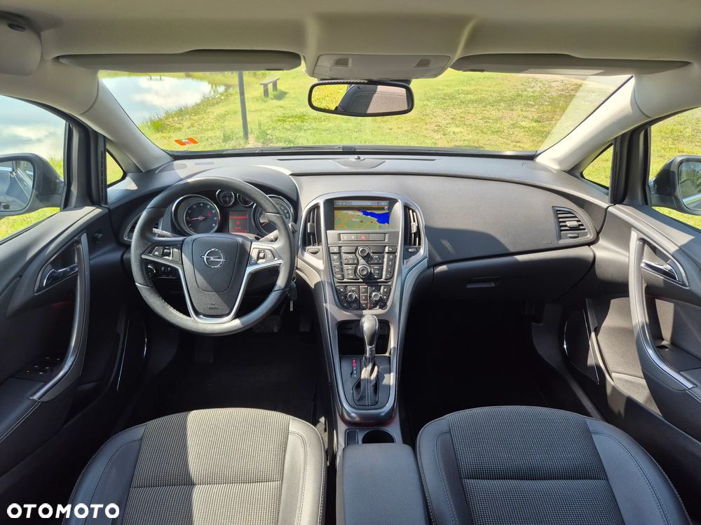 Opel Astra 1.4 T Cosmo - 5