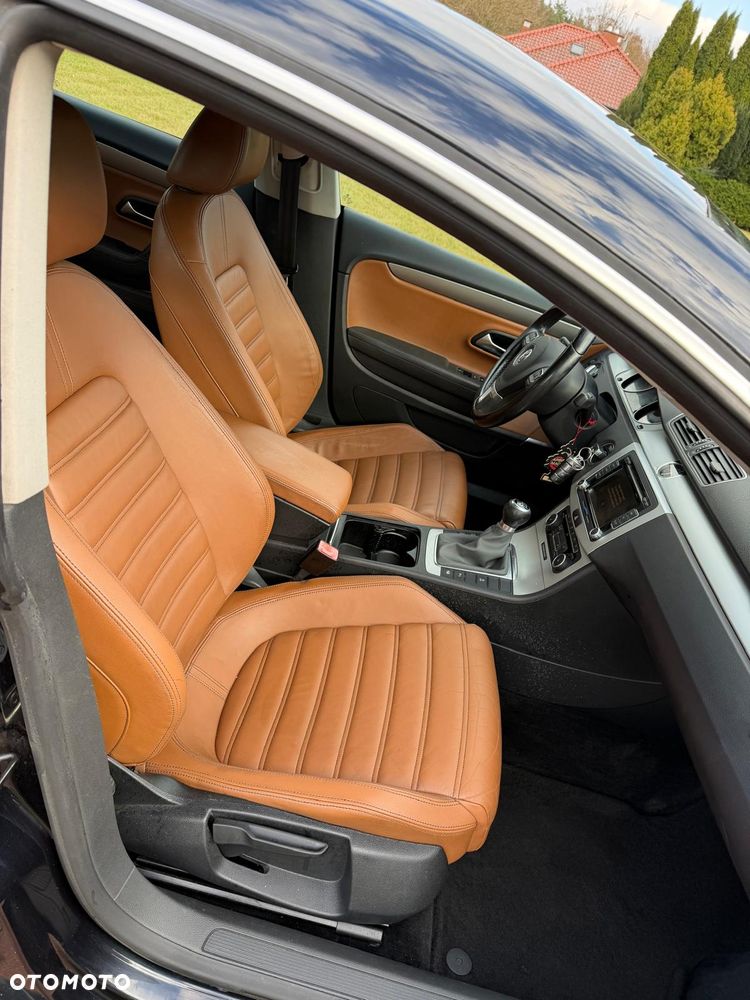 Volkswagen Passat CC 2.0 TDI - 6