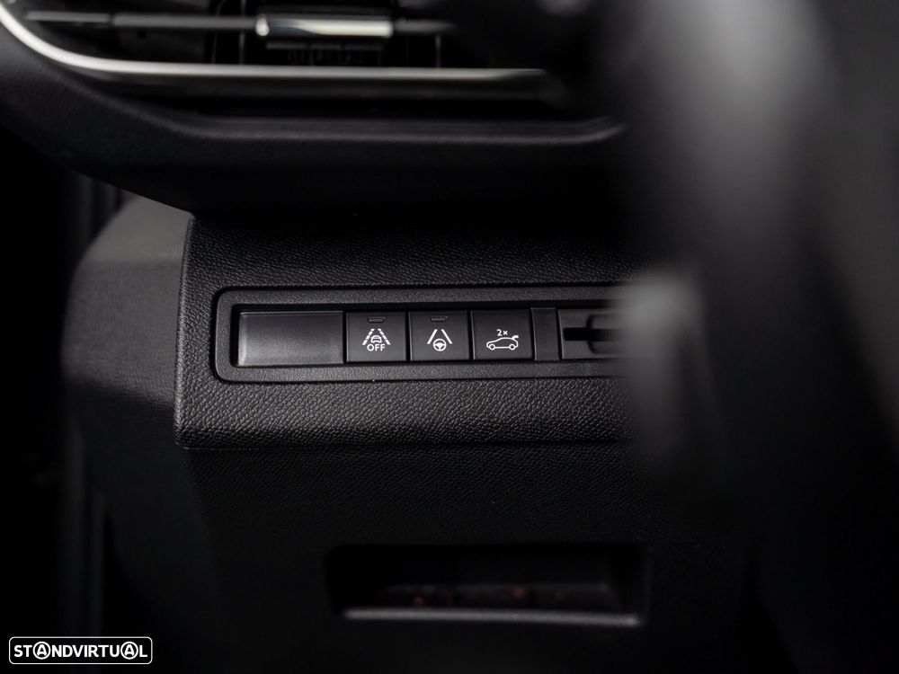 Peugeot 5008 1.5 BlueHDi GT EAT8 - 20