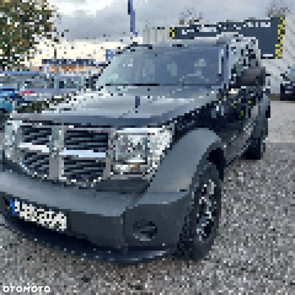 Dodge Nitro - 22