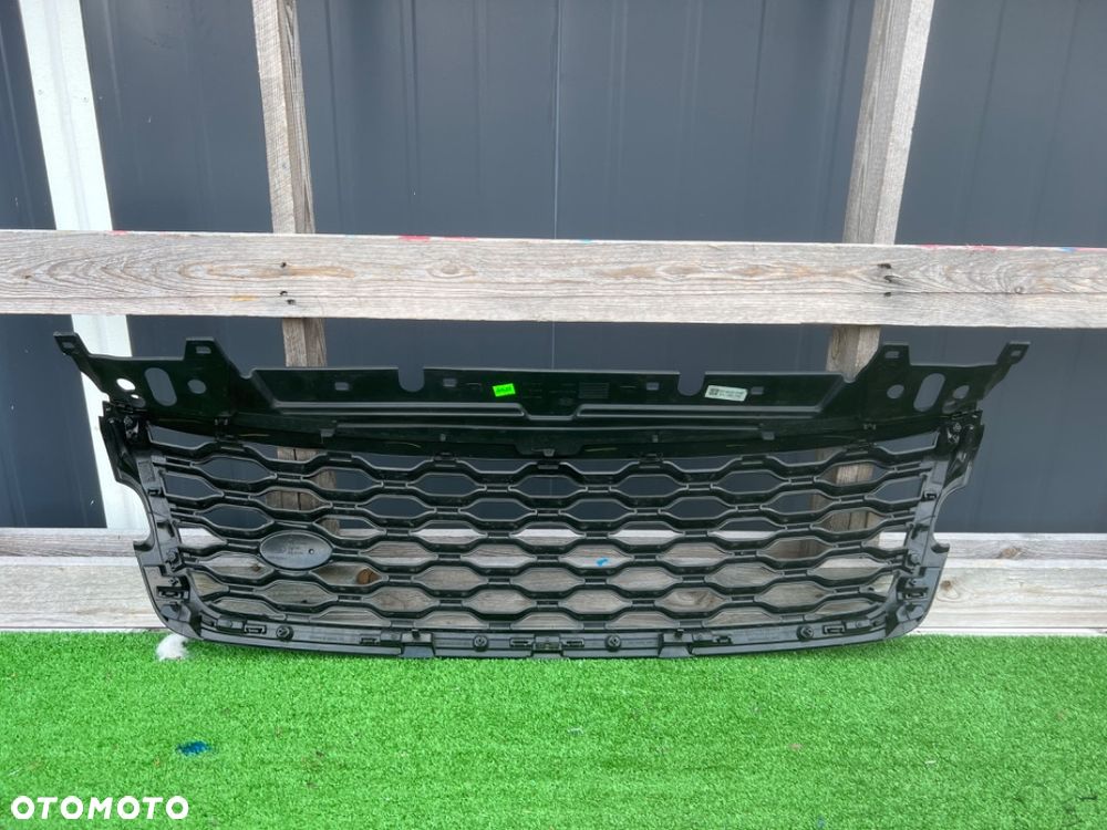 ATRAPA GRIL RANGE ROVER VELAR J8A2 2017+ - 2