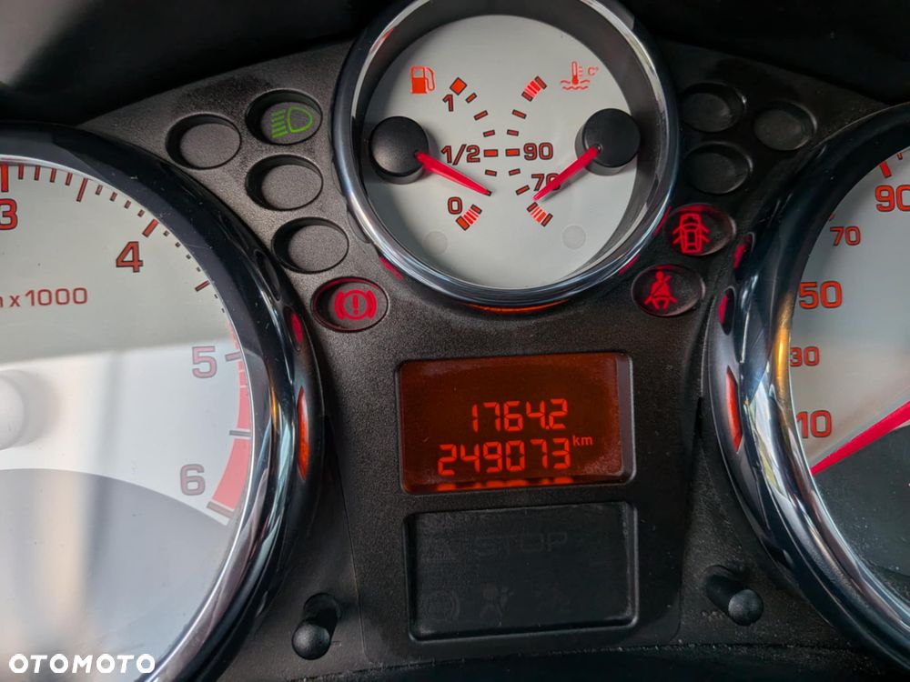 Peugeot 207 1.6 HDi 16V Sporty - 9