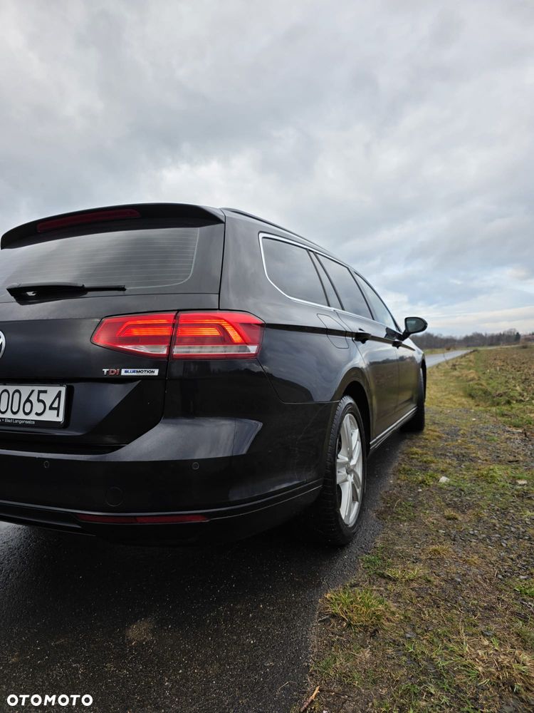 Volkswagen Passat 1.6 TDI BMT Comfortline - 6
