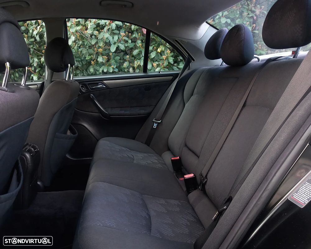 Mercedes-Benz C 220 - 9