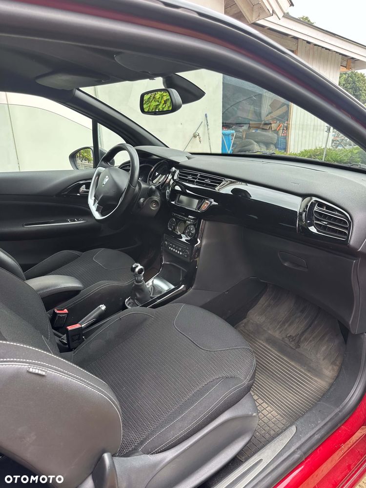 Citroën DS3 1.6 HDi SoChic - 13