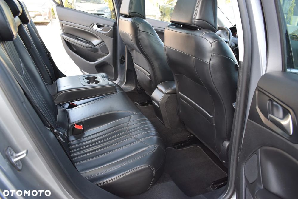 Peugeot 308 1.2 PureTech Allure S&S - 9