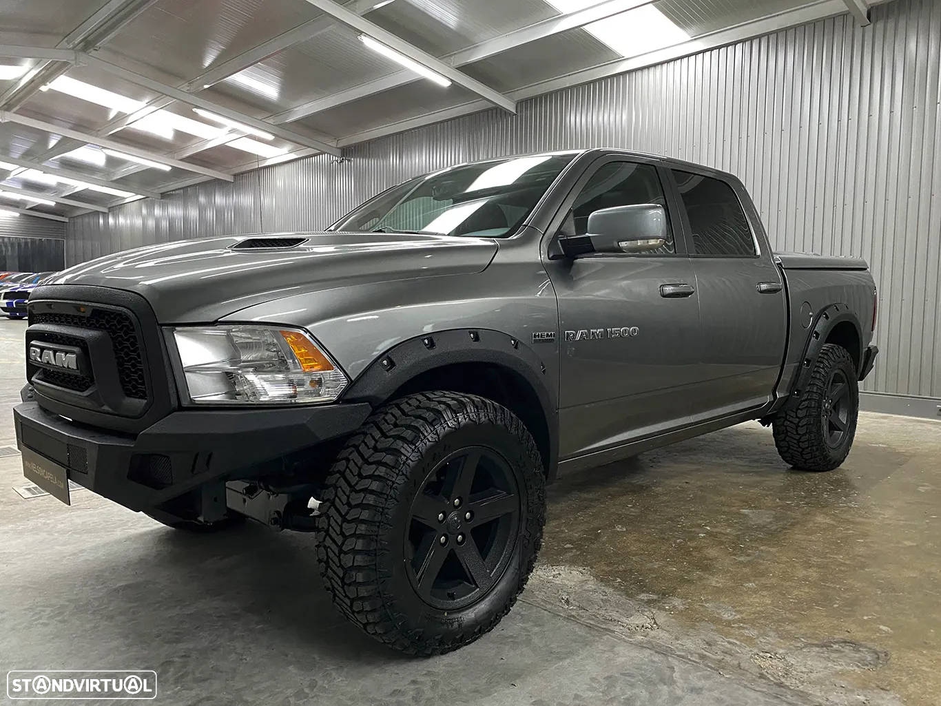 Dodge RAM 1500 5.7 V8 Hemi Sport OFFROAD - 18