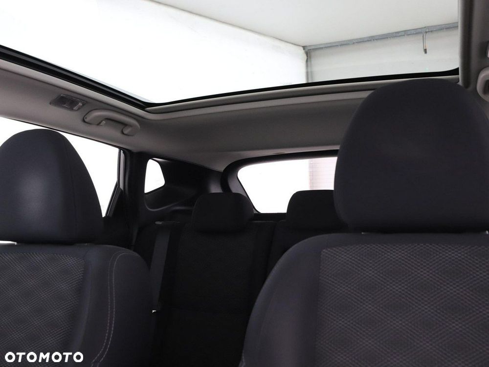 Nissan Qashqai 1.6 DIG-T N-Connecta - 37