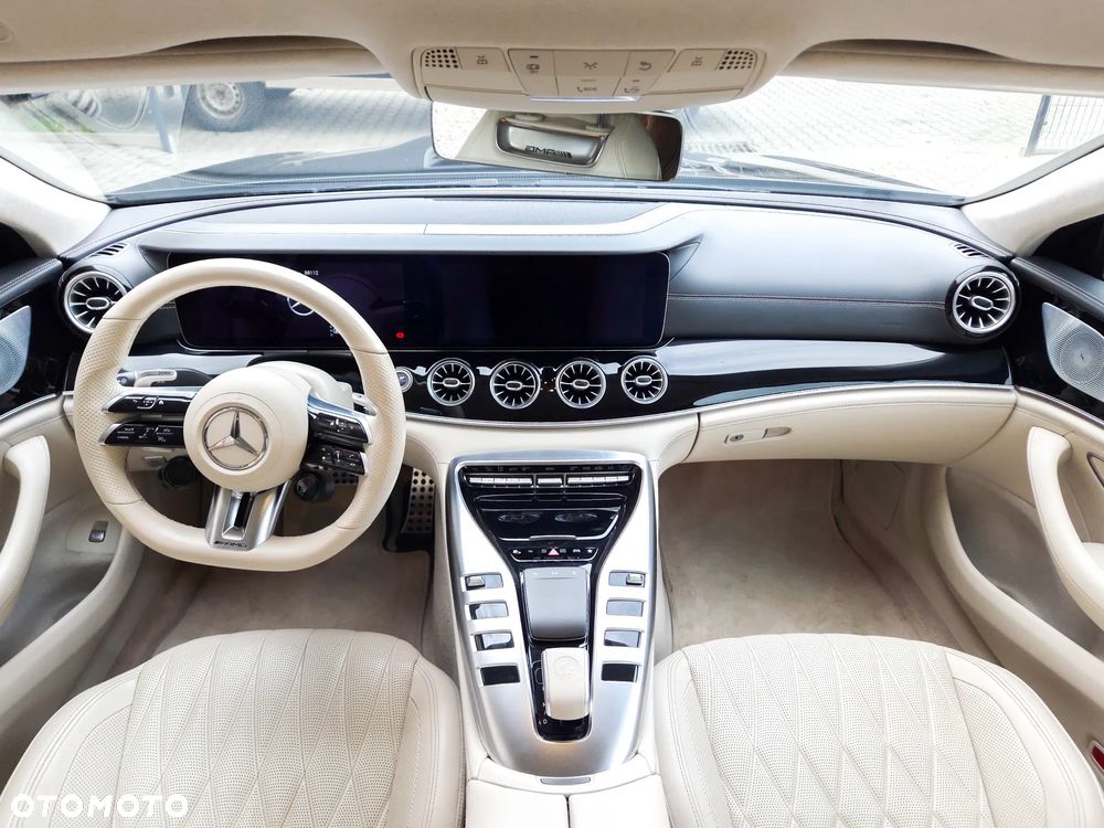 Mercedes-Benz AMG GT 43 4-Matic+ - 10