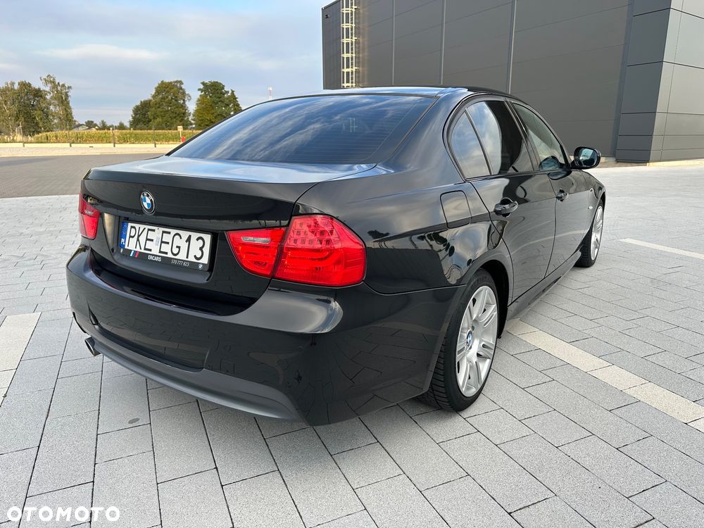 BMW Seria 3 320d DPF Blue Performance Edition Sport - 4