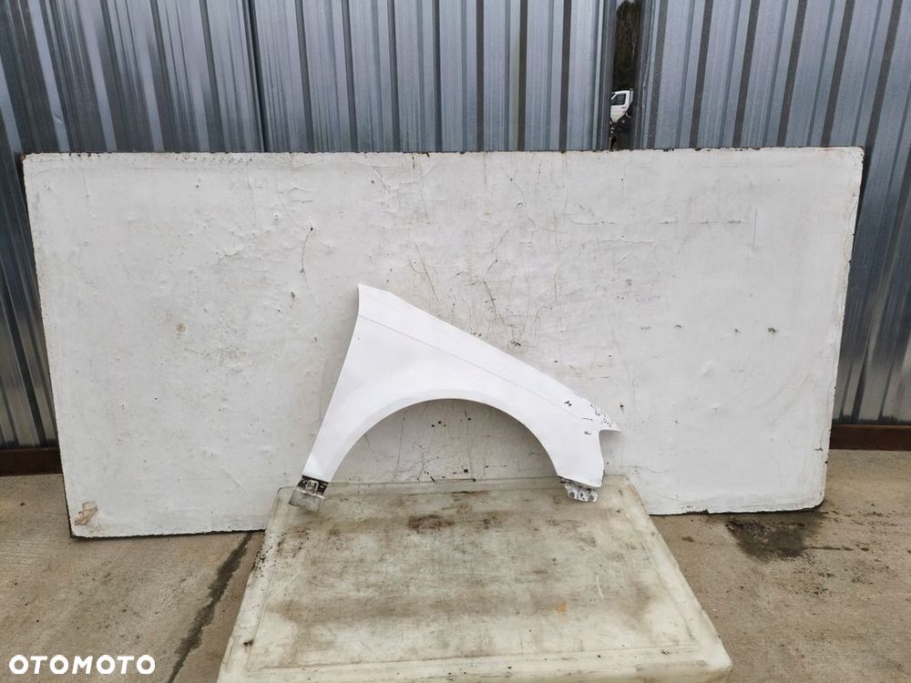 BŁOTNIK PRAWY PRZÓD AUDI A3 8P LIFT 2008-2012 - 1