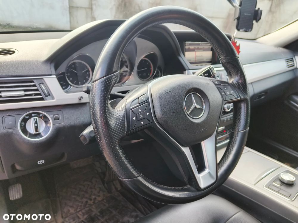 Mercedes-Benz Klasa E 220 BlueTEC 9G-TRONIC Avantgarde - 7