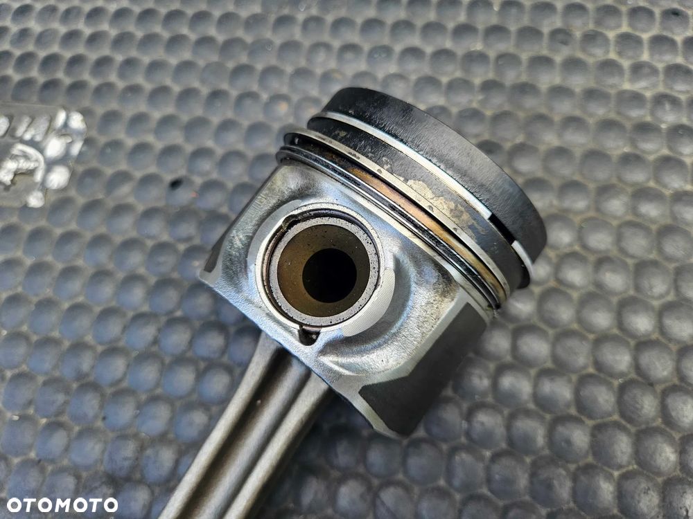 Tłok Tłoki 059AB BHS Korbowód Korba Panewki 2.7 TDI V6 Audi A6 C6 - 38