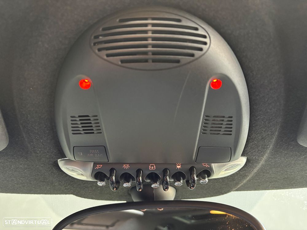 MINI 3 Portas Cooper S - 52