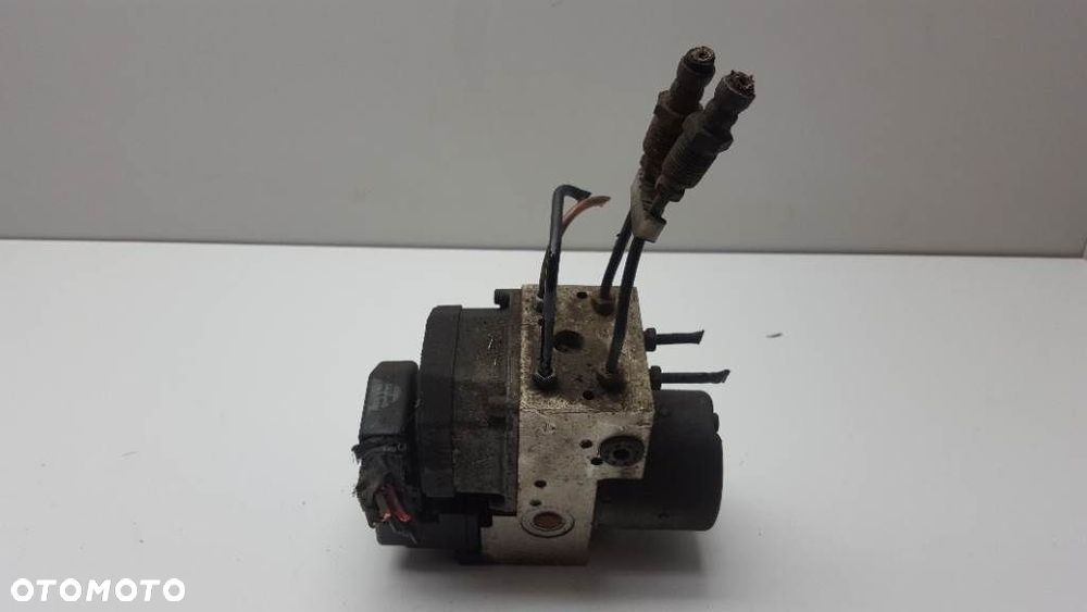 POMPA HAMULCOWA ABS IVECO DAILY IV 0273004324 - 5