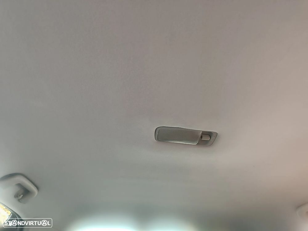Toyota Corolla 1.4 Sol - 15