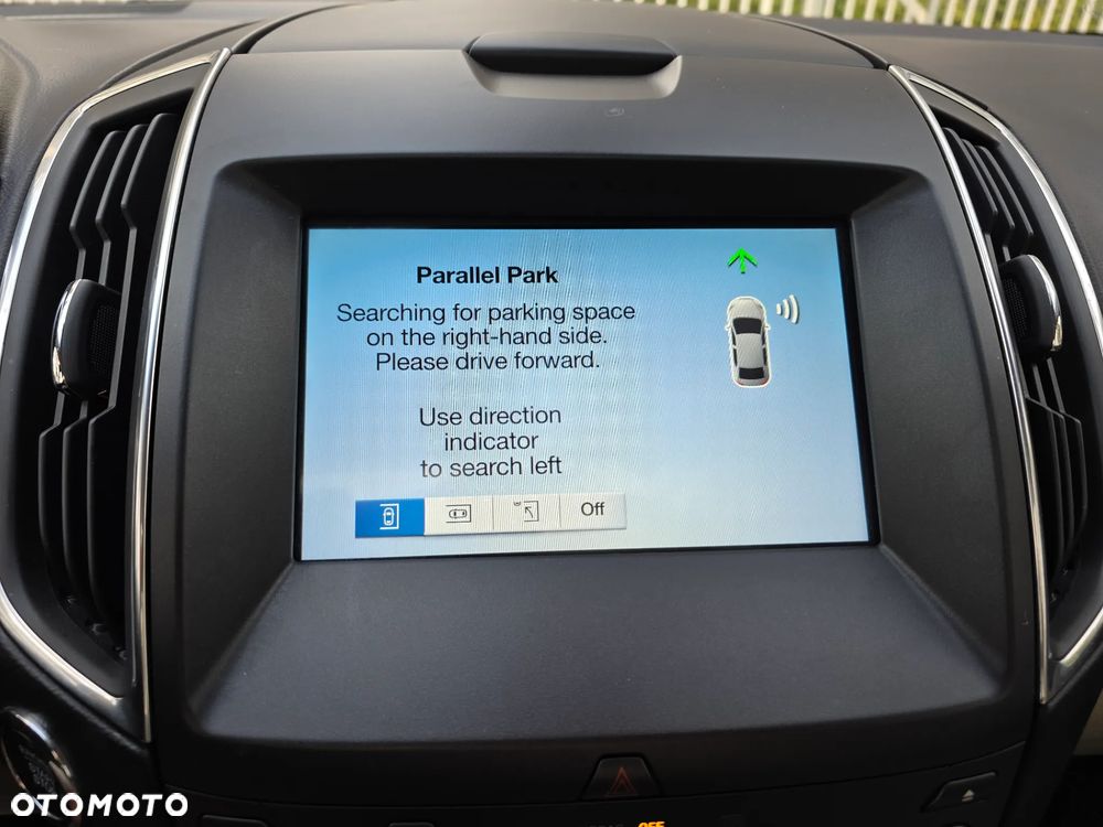 Ford Edge - 13