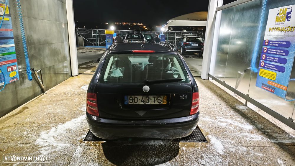 Skoda Fabia Break 1.4 16V Comfort - 3