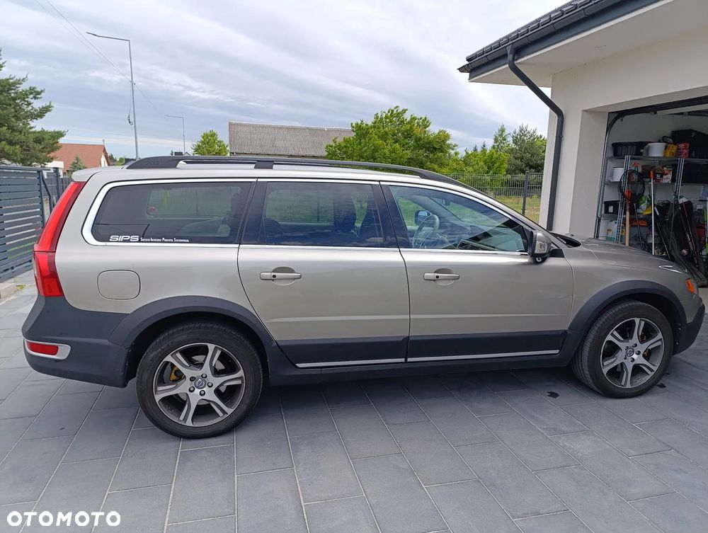 Volvo XC 70 T6 AWD Summum - 4