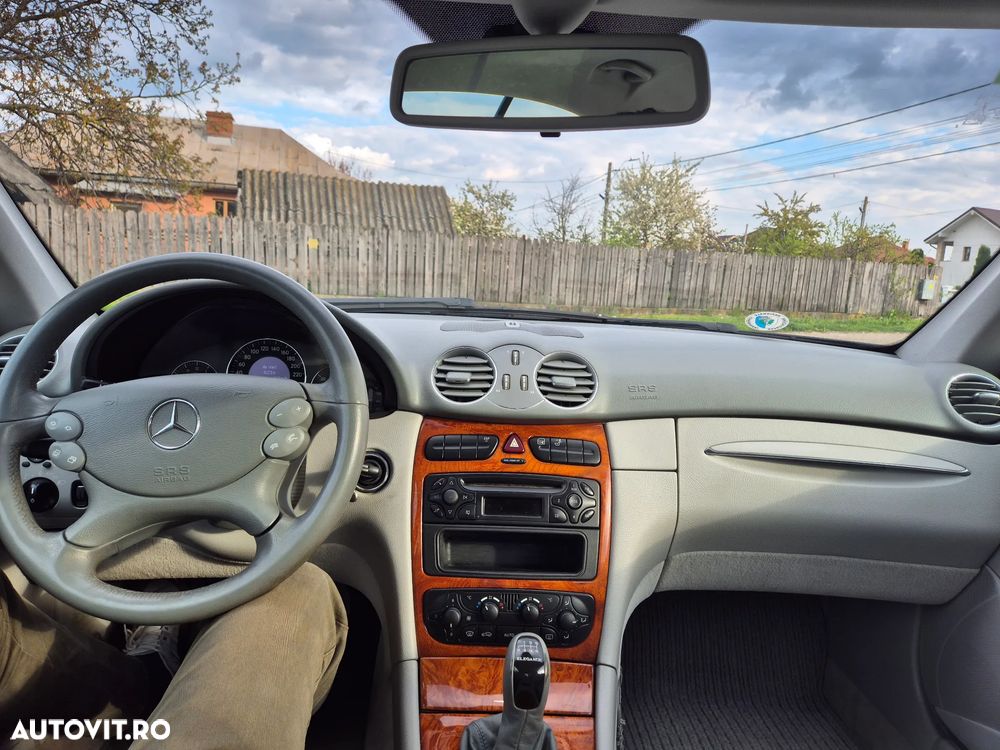 Mercedes-Benz CLK - 11