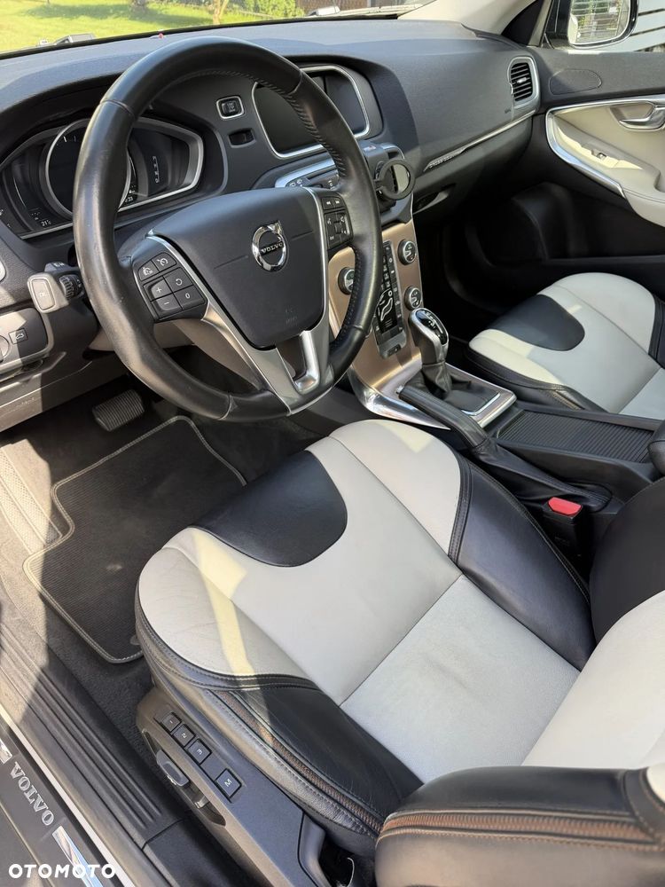 Volvo V40 T3 Drive-E Summum - 7