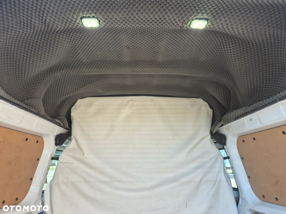Ford Transit Custom - 8