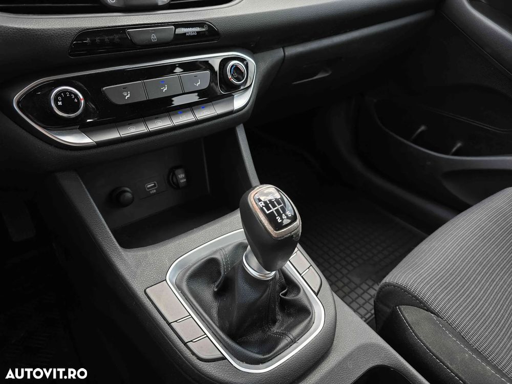 Hyundai i30 - 14