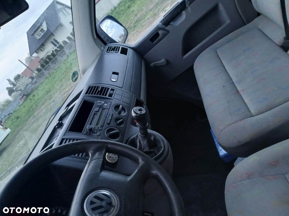 Volkswagen Transporter t5 - 22