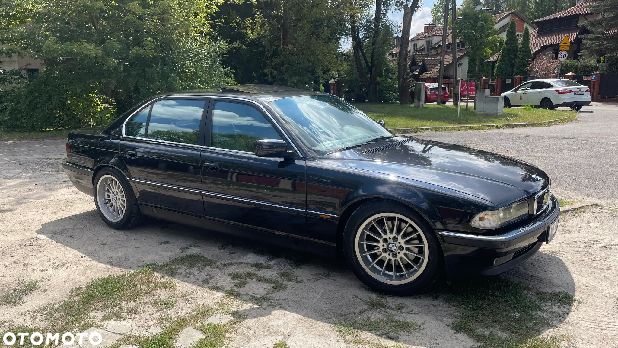 BMW Seria 7 740iL - 8