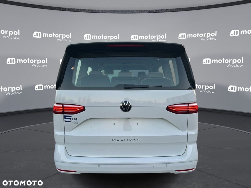 Volkswagen Multivan - 5