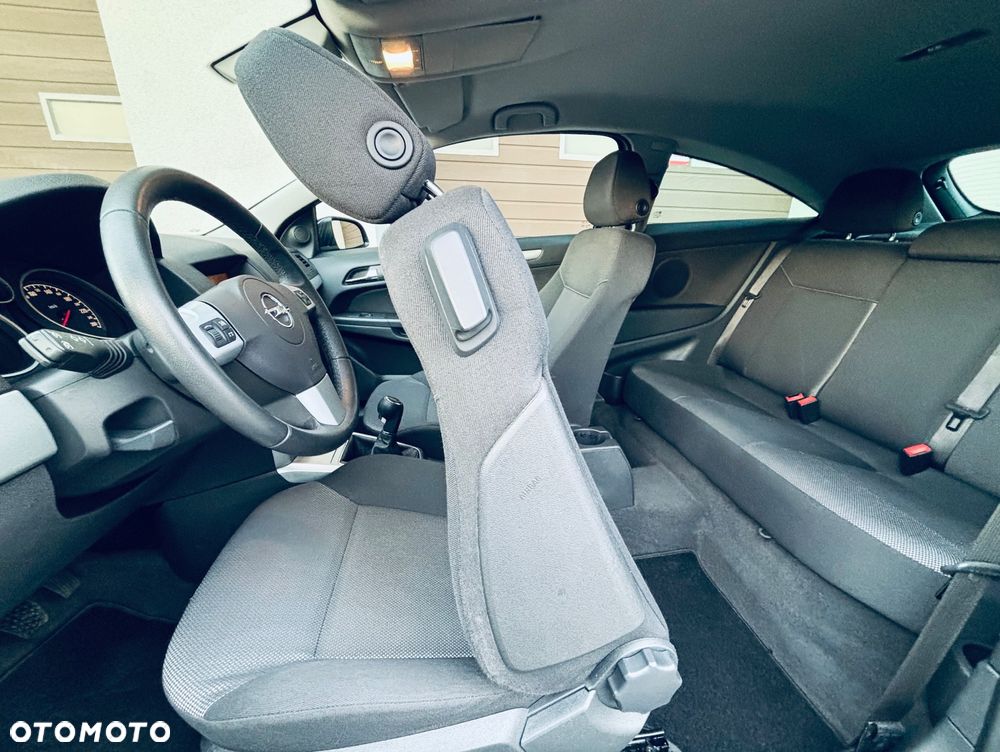Opel Astra - 14