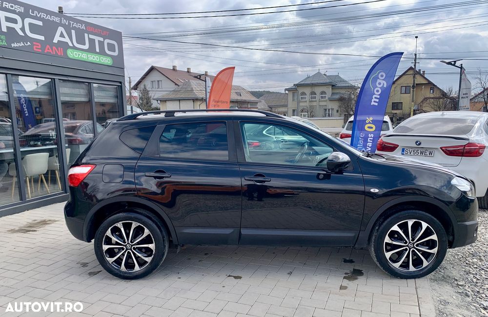 Nissan Qashqai - 2