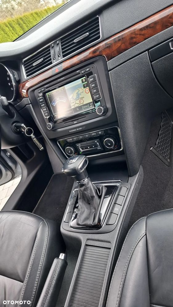 Skoda Superb 2.0 TDI Green tec DSG L&K - 30