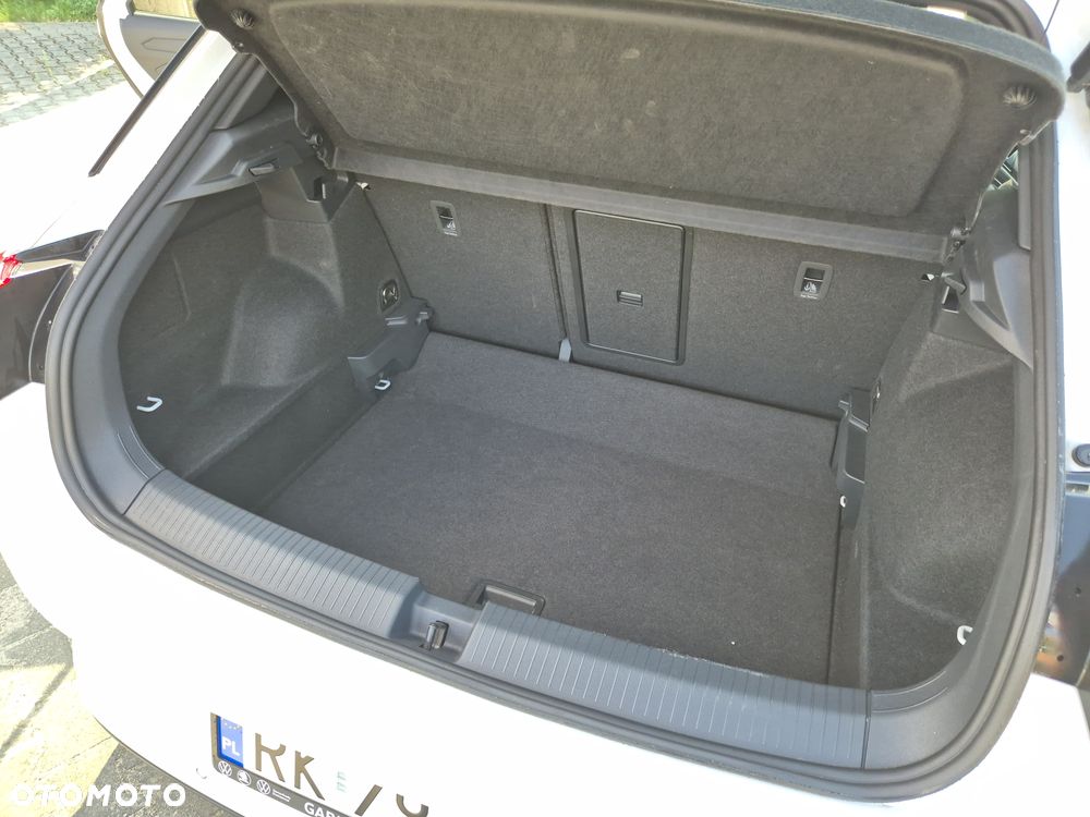 Volkswagen T-Roc 1.5 TSI R-Line DSG - 16