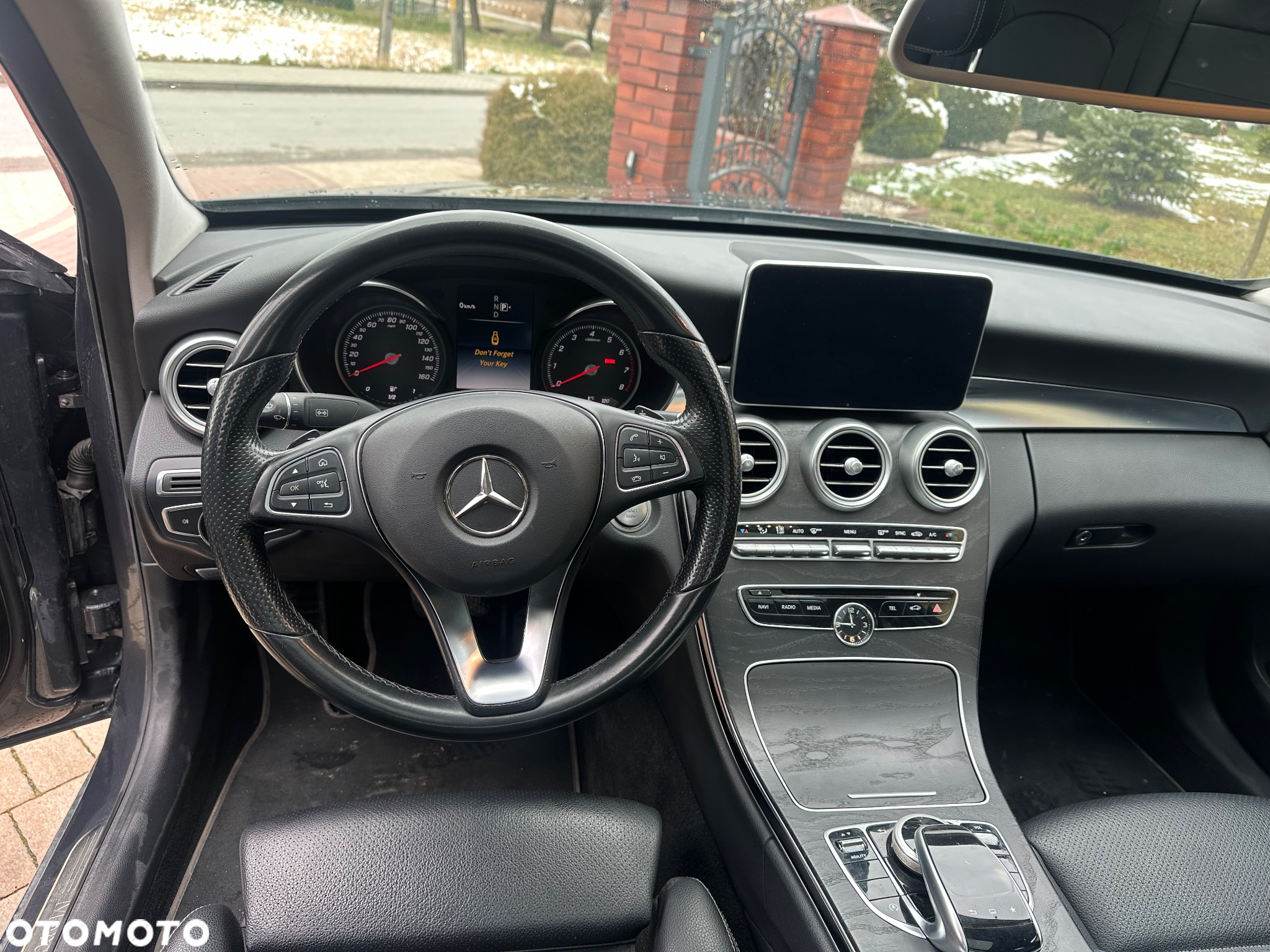 Mercedes-Benz Klasa C 300 7G-TRONIC - 21