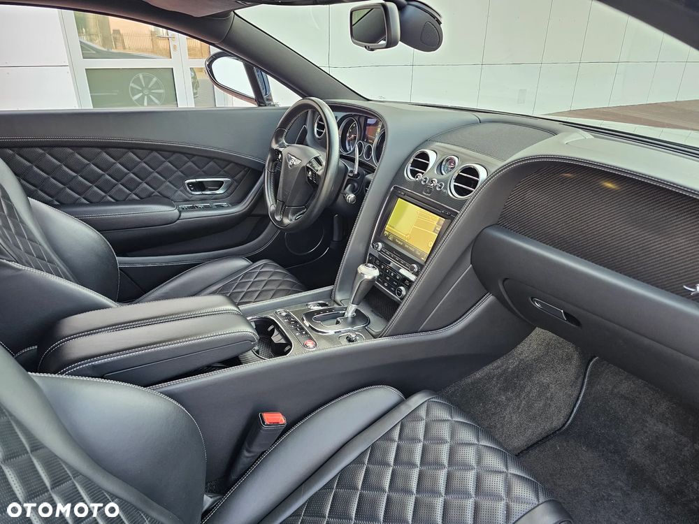 Bentley Continental GT - 14