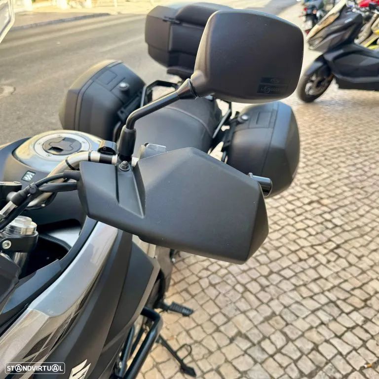 Suzuki DL 650 V-Strom - 10