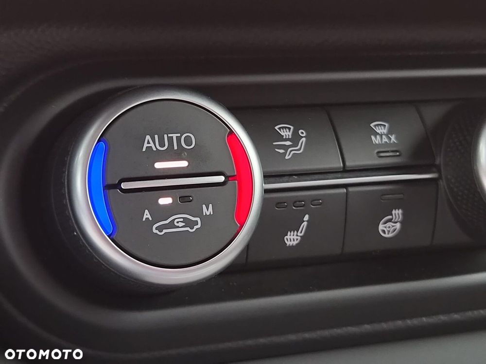 Alfa Romeo Stelvio - 37
