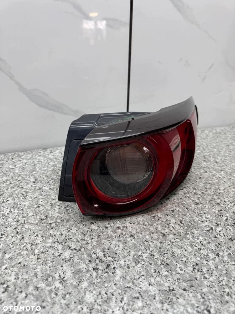 lampa prawy tył mazda cx-5 cx5 ii 2017-2021 led kb8a 51 150 - 2