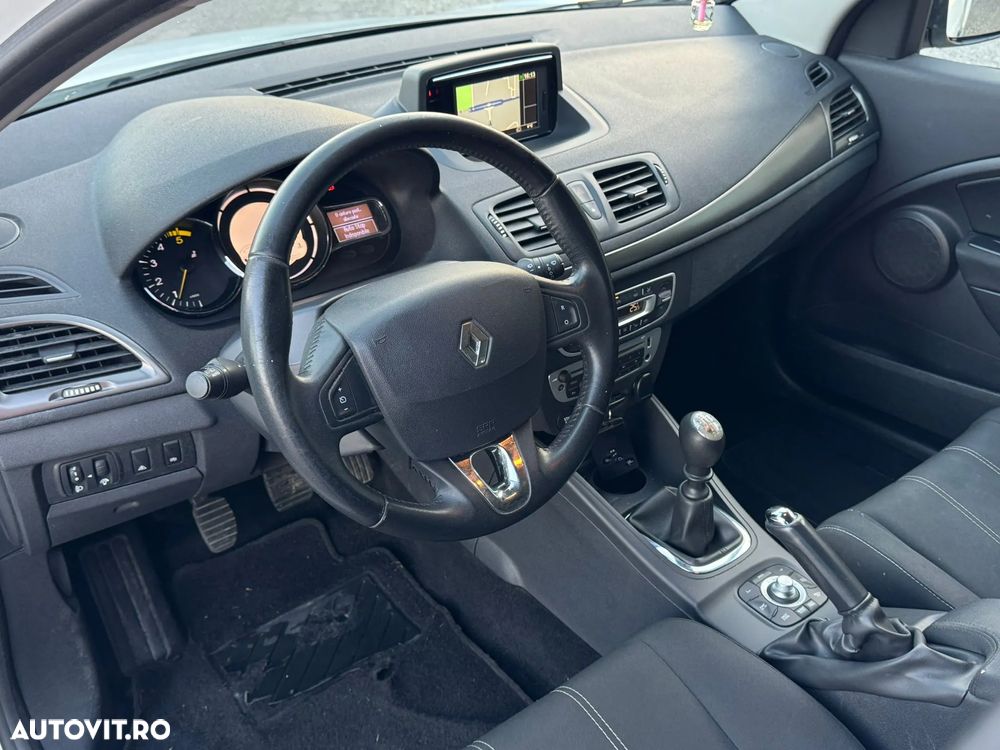 Renault Megane ENERGY dCi 110 GT LINE - 13